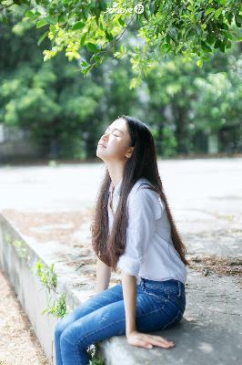 芳草地电影免费观看