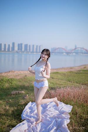 暴躁少女CSGO图片妈妈